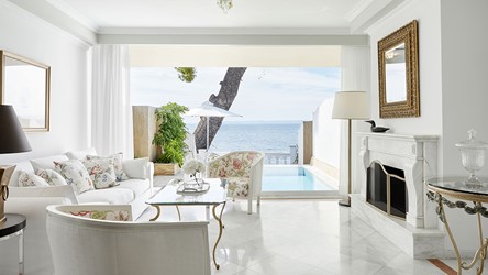 1452_Executive Pool Suite.jpg